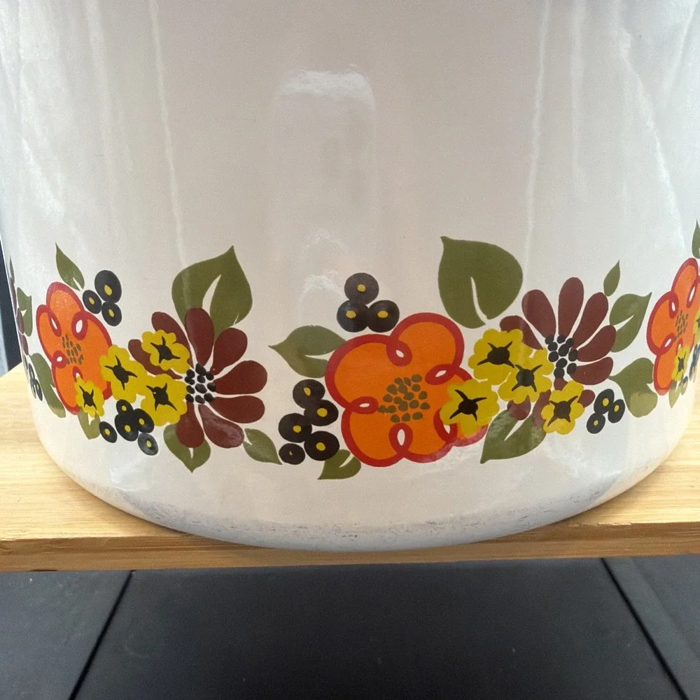 1970s Austria Email Enamel Floral Stock Pot w/Lid Vintage Cookware Retro Cottage